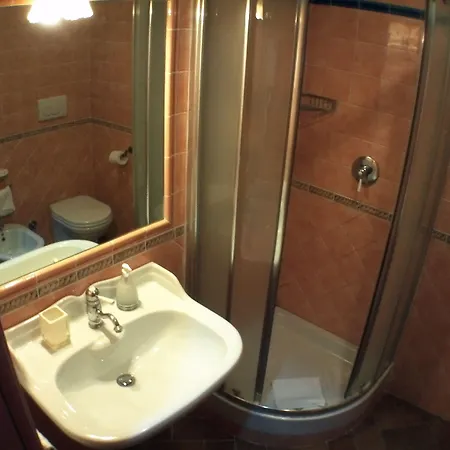 Domus Livia 4*