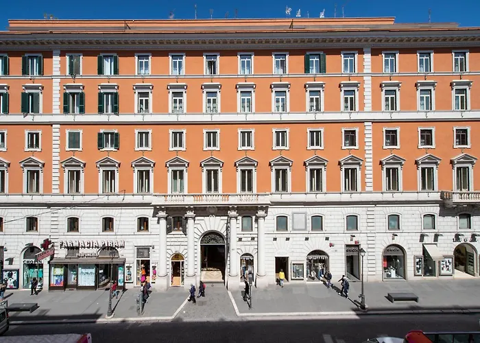 Guest house Domus Livia 4*