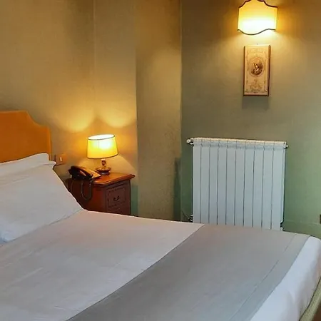 Domus Livia Πανσιόν 3*