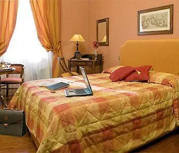 Domus Livia Πανσιόν 3*